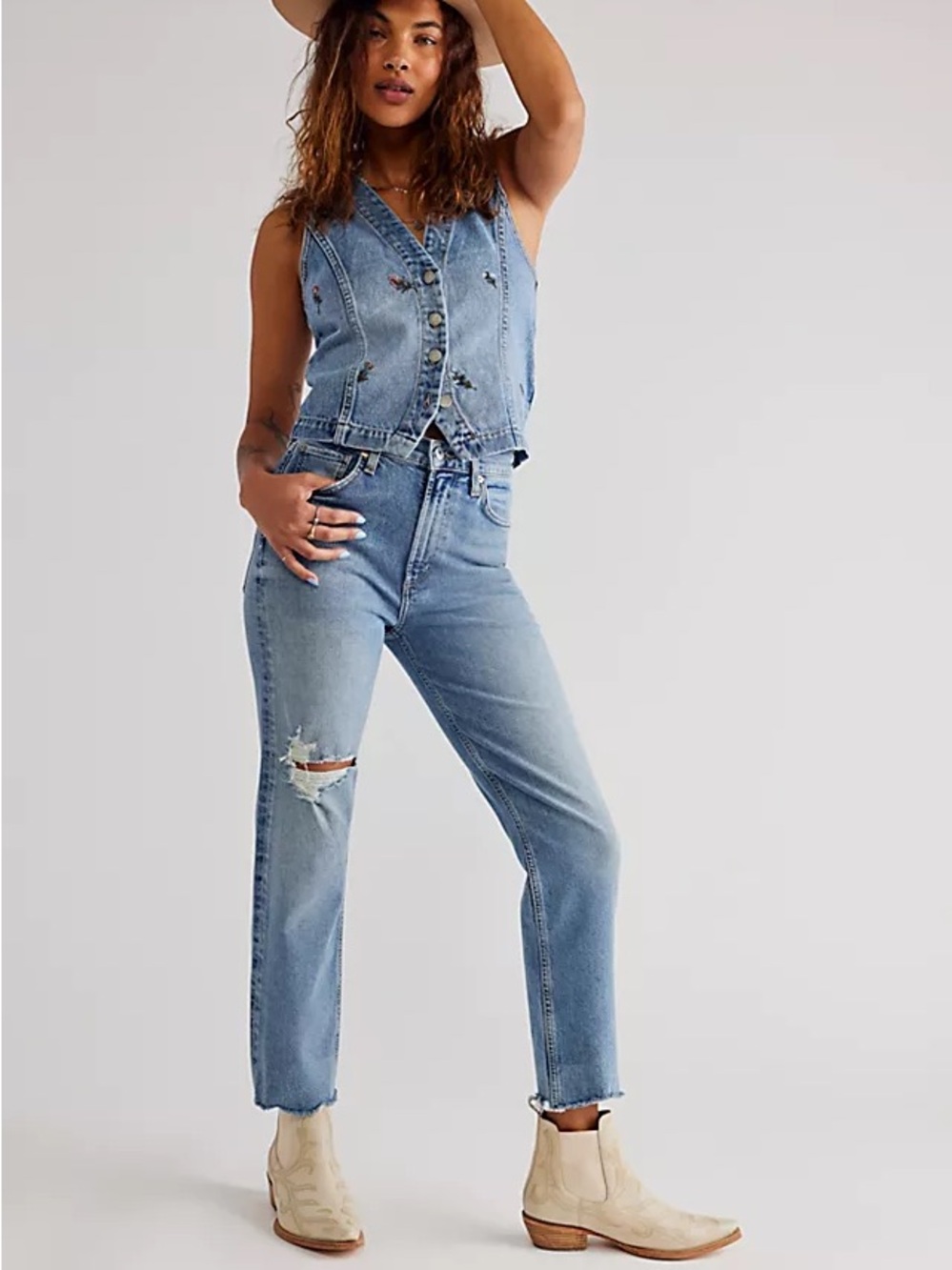 Citizens of Humanity Daphne Crop High Rise Distress Jeans